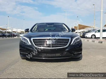 سيارات للبيع مرسيدس - بنز  اس - كلاس  550 AMG  100,000  أسود  سيدان  اتوماتك  دفع خلفي  جلد  2015  8  بانوراما  بنزين