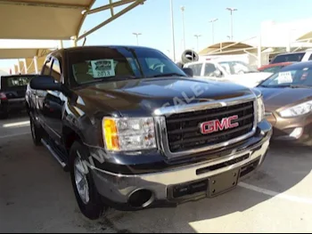 Cars For Sale GMC  Sierra  SLE  105,000  Black  Pick Up  Automatic  4WD  Cloth  2013  8  No  Gasoline