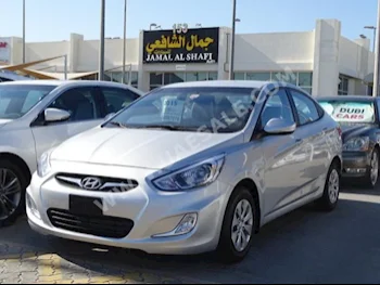 Cars For Sale Hyundai  Accent  1.6  75,000  Silver  Sedan  Automatic  4WD  Cloth  2015  4  No  Gasoline