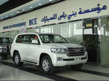 Cars For Sale Toyota  Land Cruiser  EXR  0  White  SUV  Automatic  4WD  Chamois  2021  6  Yes  Gasoline
