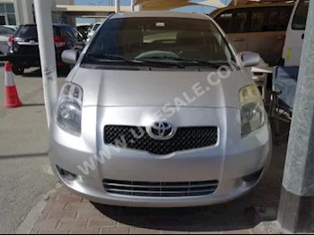 Cars For Sale Toyota  Yaris  160,000  Silver  Hatchback  Automatic  FWD  Cloth  2007  4  No  Gasoline