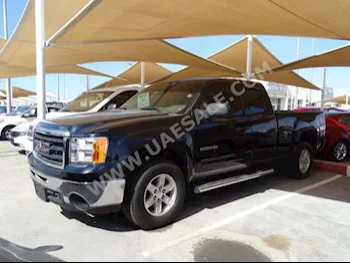 Cars For Sale GMC  Sierra  SLE Z71  130,000  Black  Pick Up  Automatic  4WD  Leather  2013  8  No  Gasoline