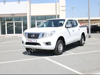Cars For Sale Nissan Navara 100,725 White Pick Up Automatic 4WD Cloth 2016 6 No Gasoline