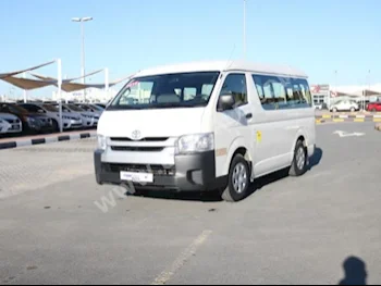 Cars For Sale Toyota  Hiace  134,000  White  Van / Bus  Manual  FWD  Cloth  2016  4  No  Gasoline