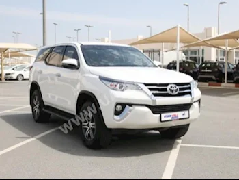 سيارات للبيع تويوتا فورشنر اس ار 5 170,000 أبيض اس يو في اتوماتك دفع رباعي مخمل 2018 4 كلا بنزين