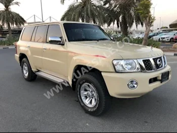 سيارات للبيع نيسان  باترول  سفاري  38,000  ذهبي  اس يو في  اتوماتك  دفع رباعي  جلد  2016  6  كلا  بنزين