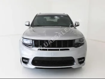 Cars For Sale Jeep  Grand Cherokee  Laredo  4,327  Gray  SUV  Automatic  4WD  Leather  2018  6  No  Gasoline