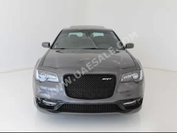 سيارات للبيع كرايسلر  300  اس  13,293  رمادي  سيدان  اتوماتك  دفع كلي مستمر  مخمل  2020  8  بانوراما  بنزين