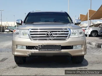 Cars For Sale Toyota  Land Cruiser  GXR  236,367  Gold  SUV  Automatic  4WD  Leather  2011  8  Yes  Gasoline