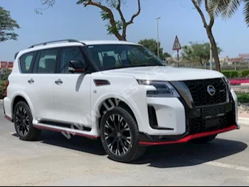 سيارات للبيع نيسان  باترول  نيسمو  0  أبيض  اس يو في  اتوماتك  دفع رباعي  جلد  2021  8  نعم  بنزين