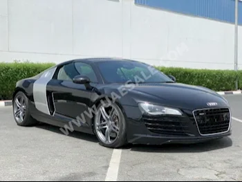 Cars For Sale Audi  R8  40,000  Black  Coupe / Sport  Tiptronic  RWD  Leather  2009  8  No  Gasoline