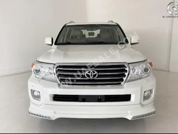 Cars For Sale Toyota  Land Cruiser  GXR  109,175  White  SUV  Automatic  4WD  Leather  2014  6  Yes  Gasoline