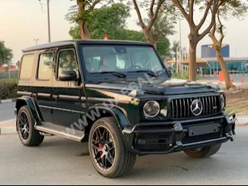 سيارات للبيع مرسيدس - بنز  جي - كلاس  63 AMG  0  أخضر غامق  اس يو في  اتوماتك  دفع رباعي  جلد  2022  8  نعم  بنزين