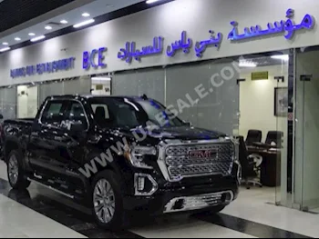 Cars For Sale GMC  Sierra  Denali  0  Black  Pick Up  Automatic  4WD  Leather  2021  8  Yes  Gasoline