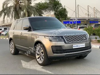 سيارات للبيع لاند روفر  رنج روفر  فوج اس اي سوبرتشارجد  33,000  رمادي وفضي  اس يو في  اتوماتك  دفع كلي مستمر  جلد  2019  8  نعم  بنزين