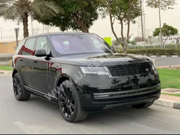 سيارات للبيع لاند روفر  رنج روفر  فوج اوتوبايوغرافي  0  أسود  اس يو في  اتوماتك  دفع كلي مستمر  جلد  2022  8  نعم  بنزين