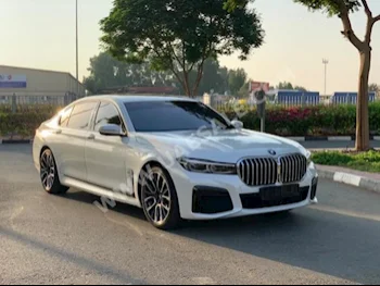 سيارات للبيع بي ام دبليو  الفئة - السابعة  730 Li  17,000  أبيض  سيدان  اتوماتك  دفع خلفي  جلد  2021  4  نعم  بنزين