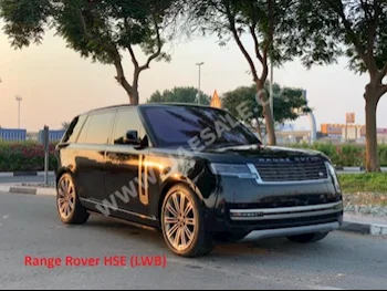 سيارات للبيع لاند روفر  رنج روفر  اتش اس اي  1,200  أسود  اس يو في  اتوماتك  دفع كلي مستمر  جلد  2022  8  نعم  بنزين