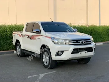 سيارات للبيع تويوتا  هاي لوكس  جي ال اكس  310,000  أبيض  بيكب  اتوماتك  دفع رباعي  مخمل  2016  4  كلا  بنزين