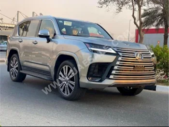 سيارات للبيع لكزس  ال اكس  570 بريميوم  52,000  فضي  اس يو في  اتوماتك  دفع كلي مستمر  جلد  2022  6  نعم  بنزين