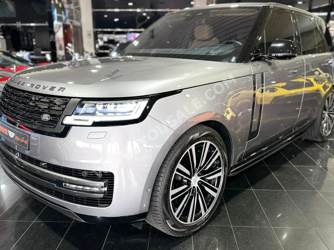 Land Rover Range Rover HSE 2022 Automatic 114,000 Km 8 Cylinder 4WD SUV Gray With Warranty