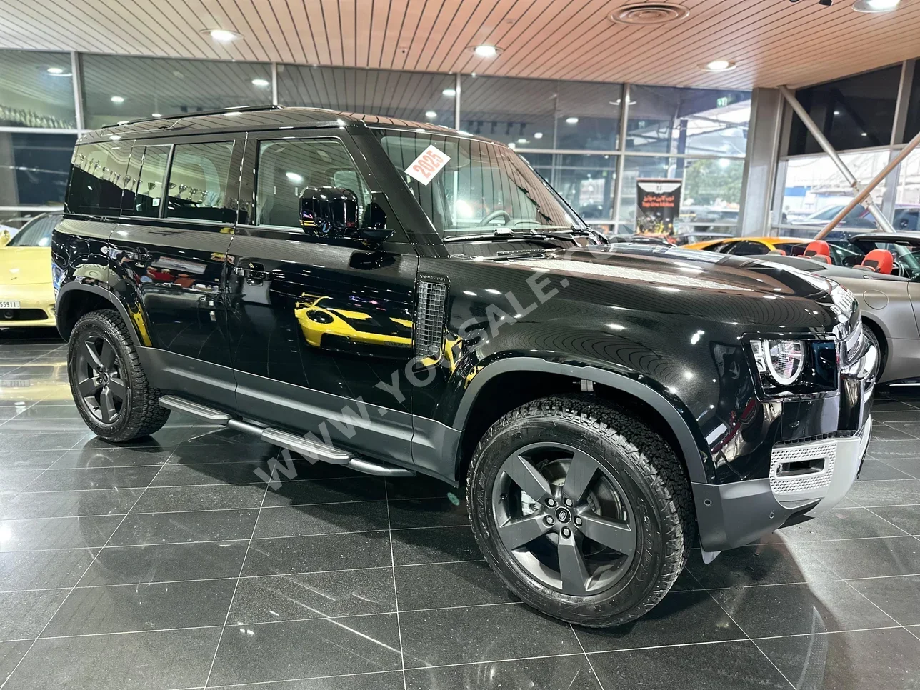 Land Rover Defender 2024 Automatic 50,000 Km 6 Cylinder 4WD SUV Black With Warranty