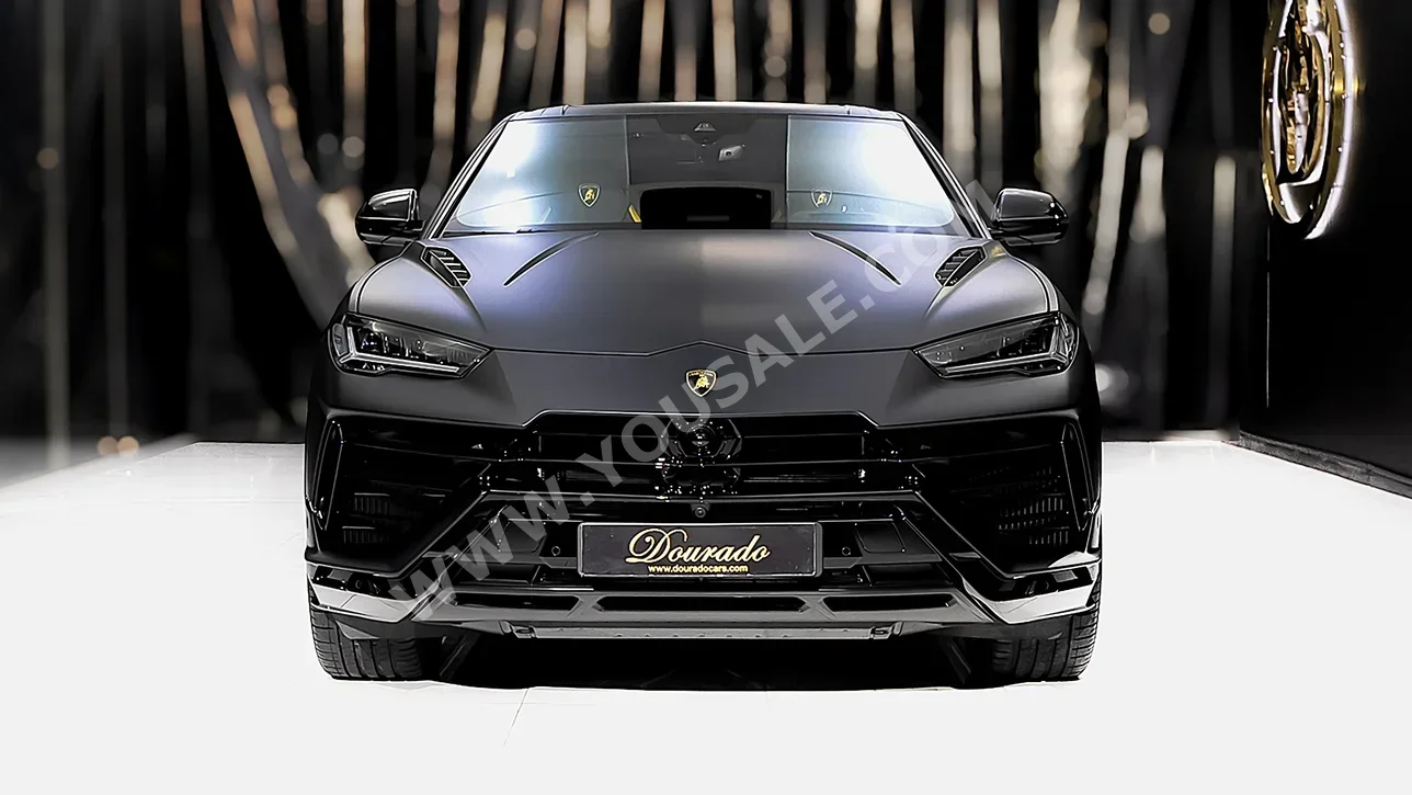 Lamborghini URUS 2024 Automatic 54 Km 8 Cylinder 4WD SUV Black