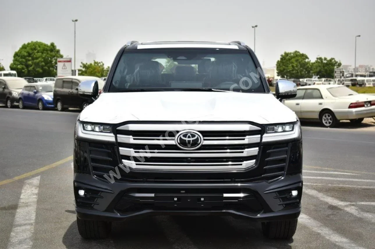 Toyota Land Cruiser VXR 2025 Automatic 0 Km 6 Cylinder 4WD SUV Black