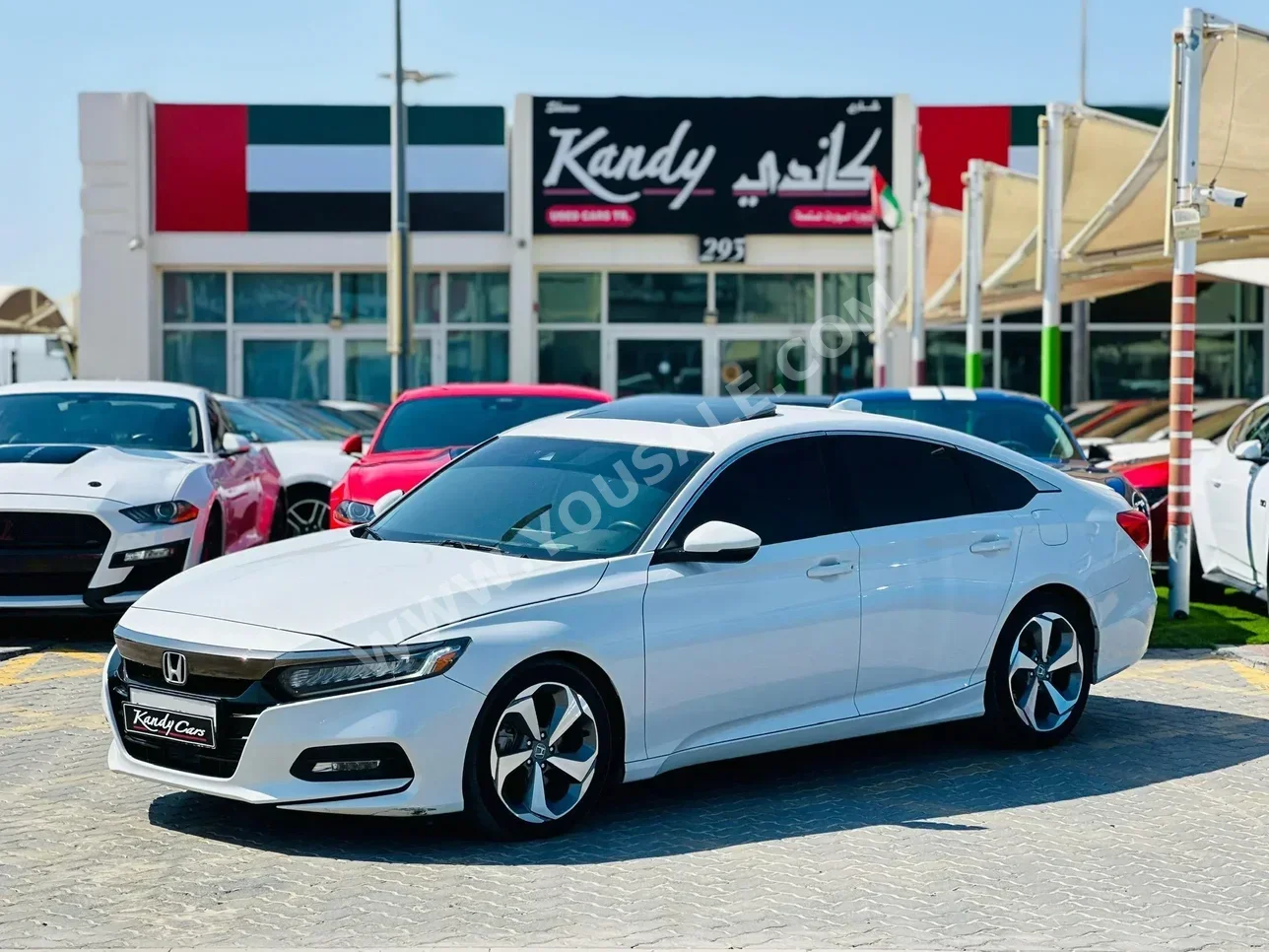 Honda  Accord  2018  Automatic  173,500 Km  4 Cylinder  RWD  Sedan  White Matte
