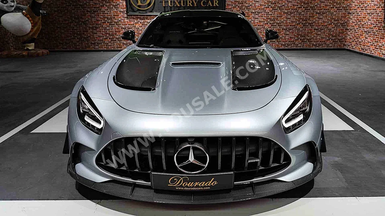 Mercedes-Benz GTR AMG 2022 Automatic 26 Km 8 Cylinder RWD Coupe / Sport Silver