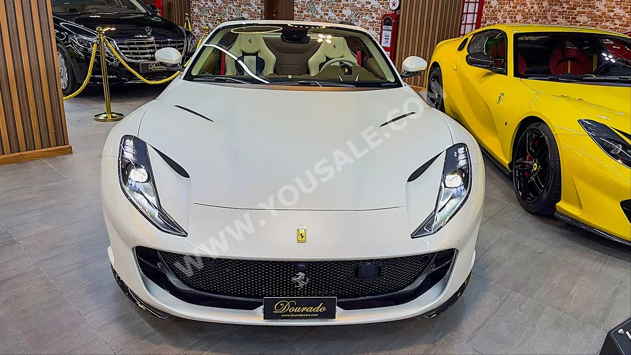 Ferrari 812 GTS 2022 Automatic 833 Km 12 Cylinder RWD Convertible White