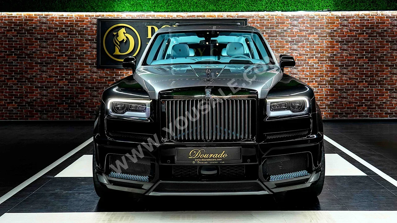 رولس - رويز  كولينان  نوفيتك  2022  اتوماتيك  190 كم  12 سلندر  دفع كلي مستمر  اس يو في  أسود