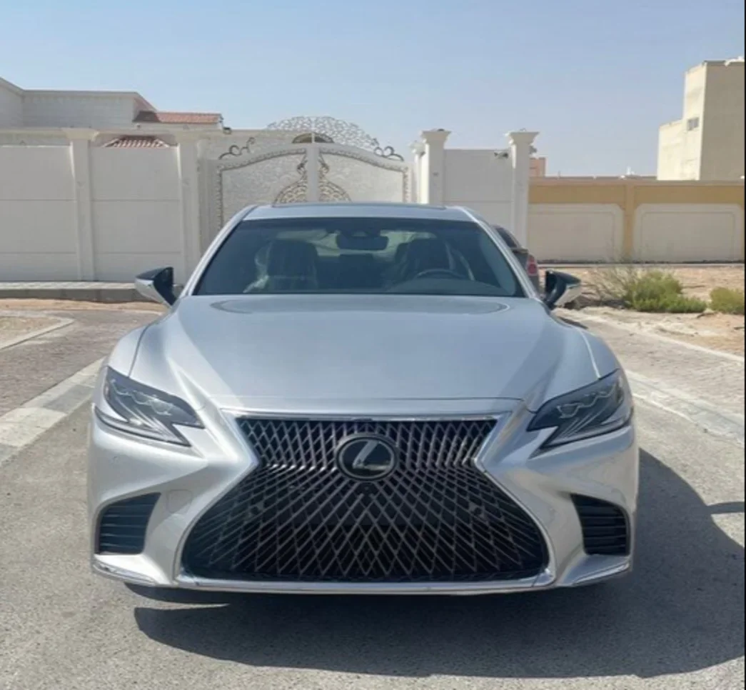 Lexus LS 500 2018 Automatic 68,000 Km 6 Cylinder RWD Sedan Silver