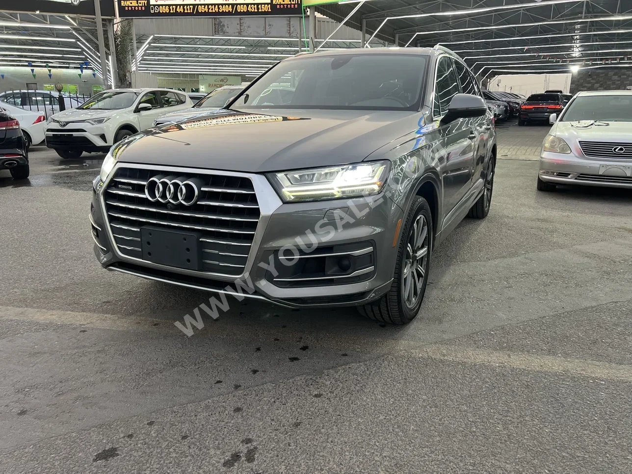 Audi Q7 S-Line 2017 Automatic 148,000 Km 8 Cylinder RWD SUV Gray&Silver