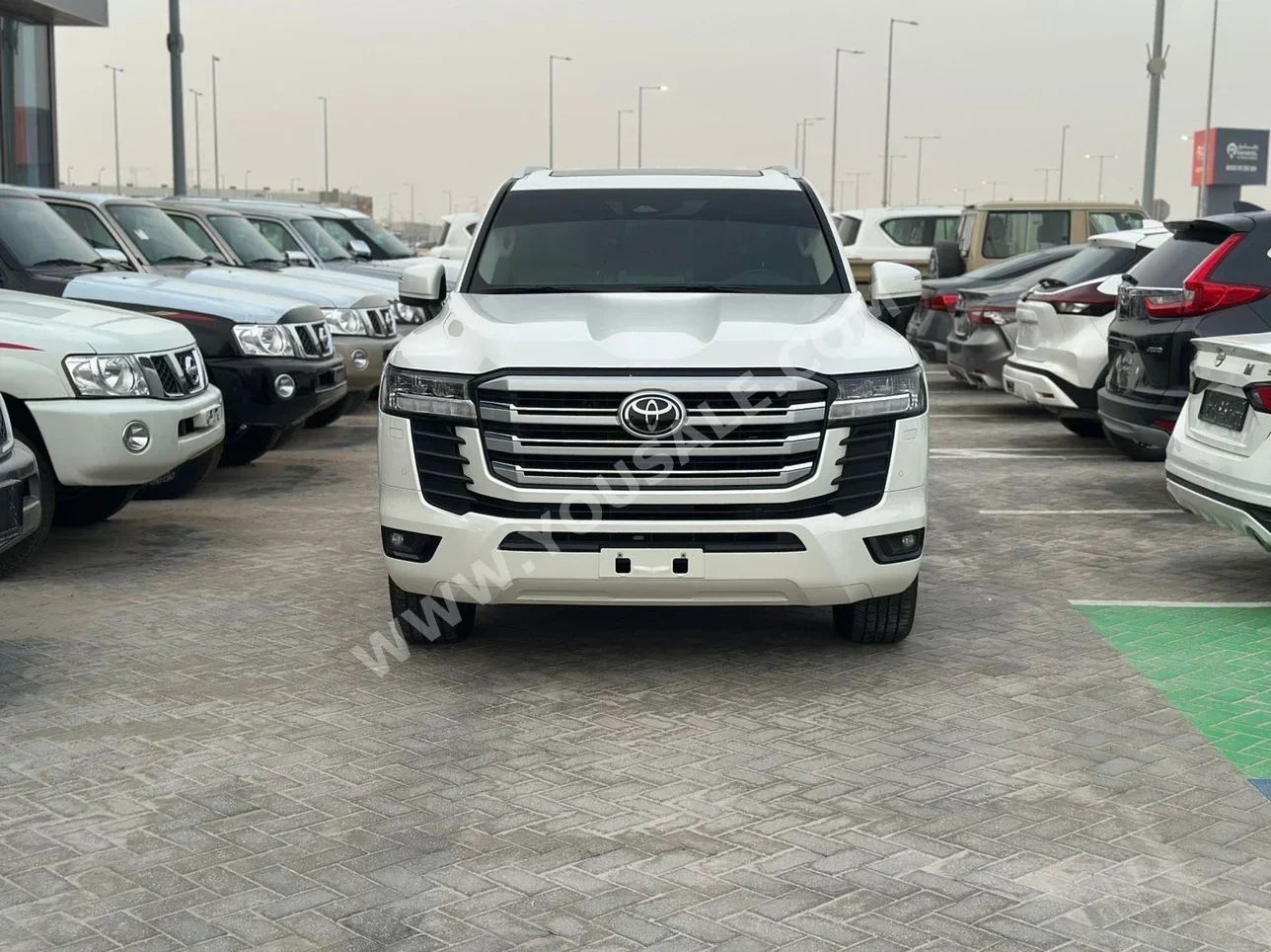 Toyota Land Cruiser GXR 2025 Automatic 1,100 Km 6 Cylinder 4WD SUV White With Warranty
