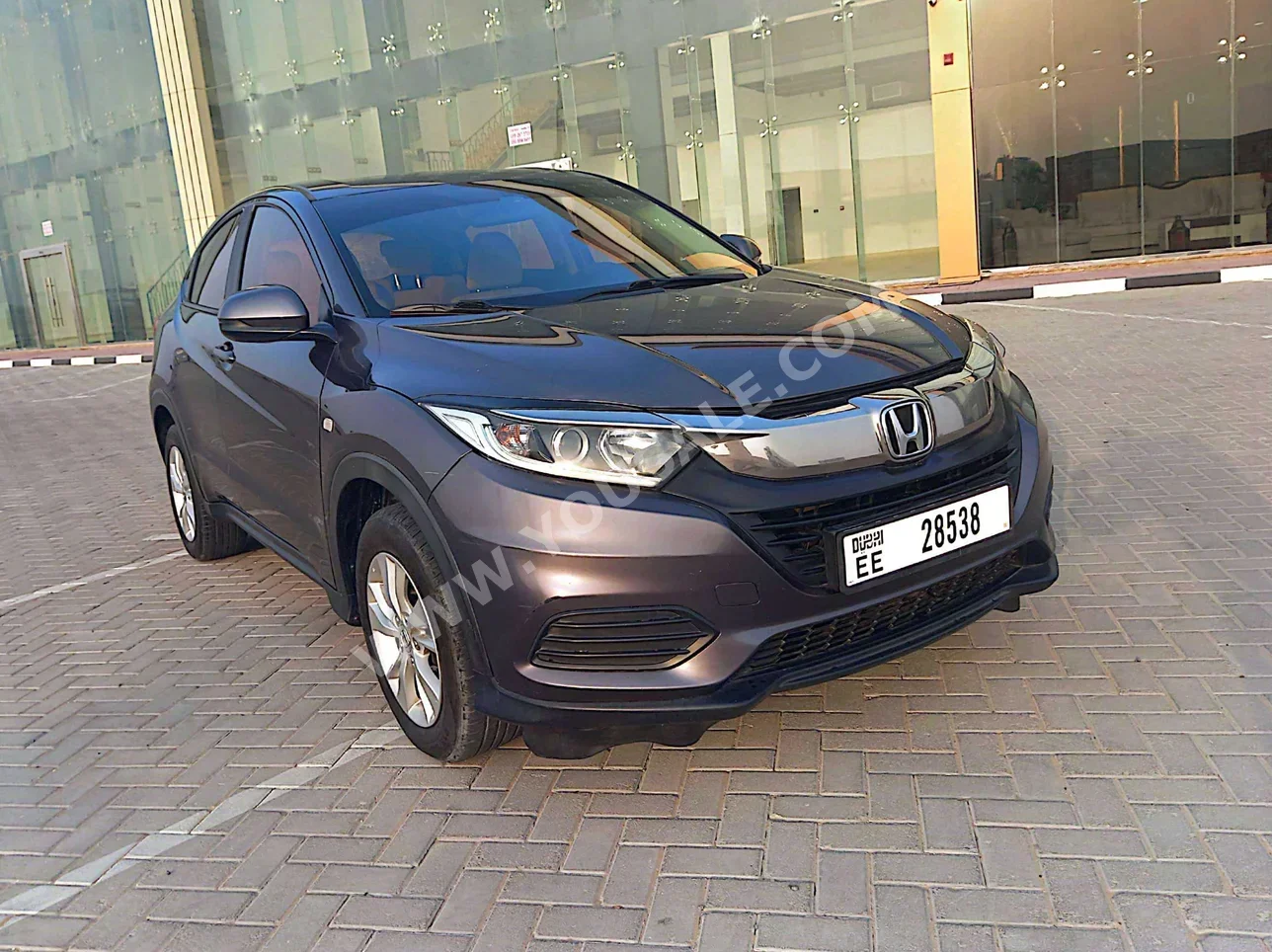 Honda HRV 2019 Automatic 114,000 Km 4 Cylinder FWD SUV Black With Warranty