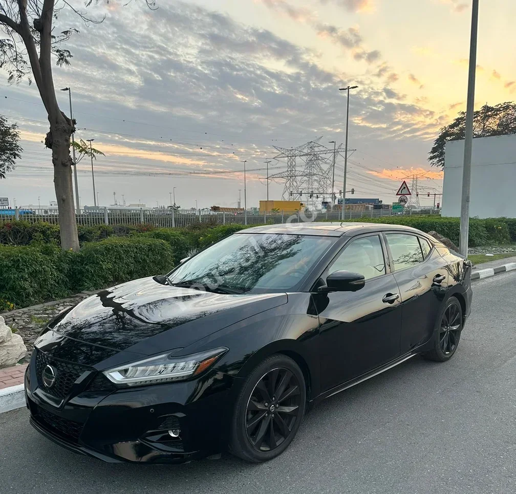 Nissan Maxima SR 2020 Automatic 93,000 Km 6 Cylinder FWD Sedan Black