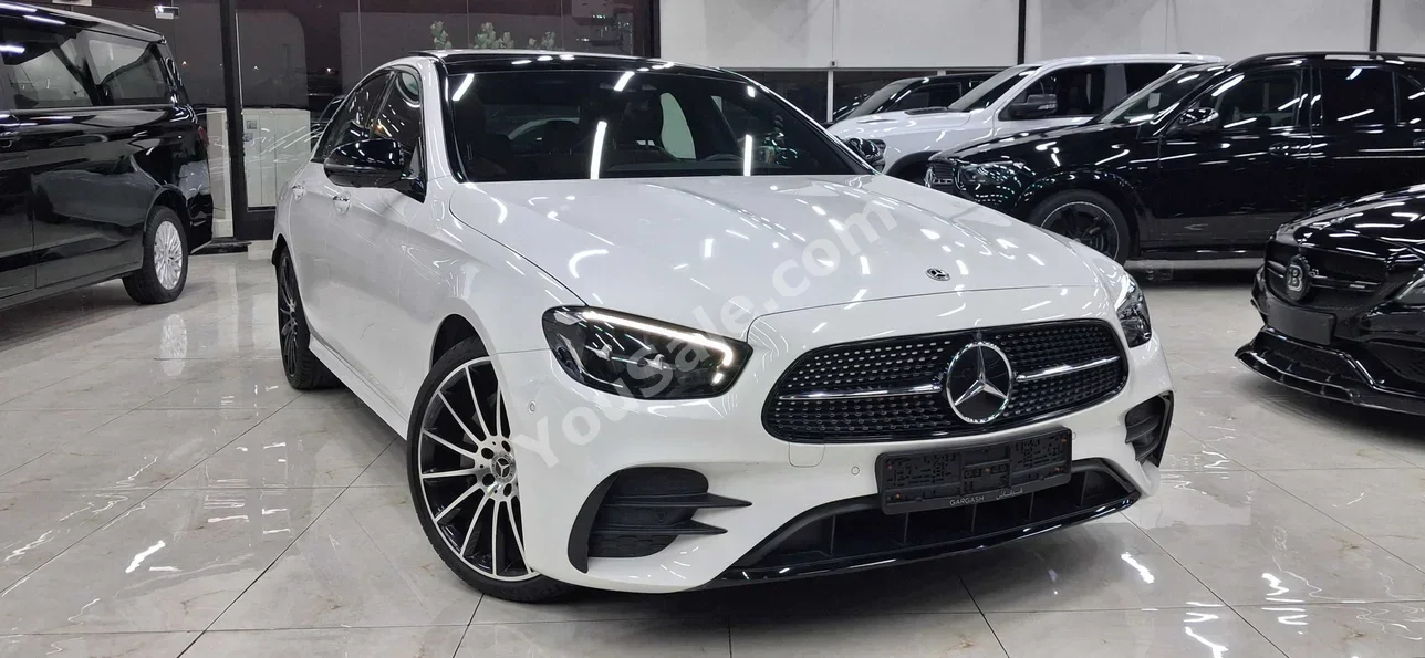 Mercedes-Benz E-Class 300 2023 Automatic 26,000 Km 4 Cylinder RWD Sedan White