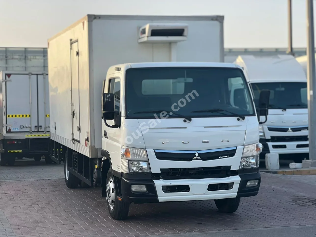Mitsubishi  Fuso Canter  2020  Manual  188,000 Km  4 Cylinder  4WD  Pick Up  White
