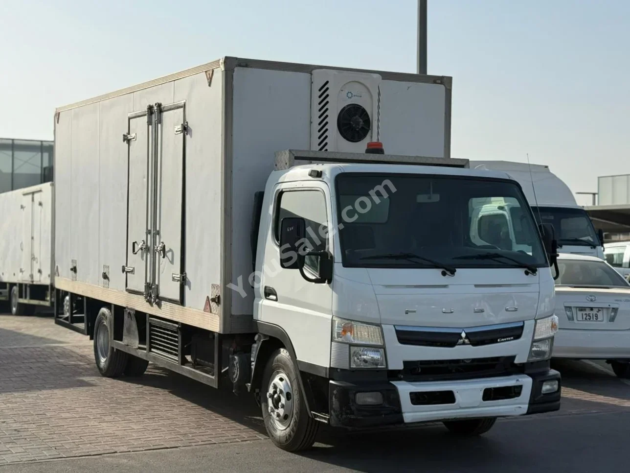 Mitsubishi Fuso Canter 2019 Manual 276,000 Km 4 Cylinder AWD Pick Up White