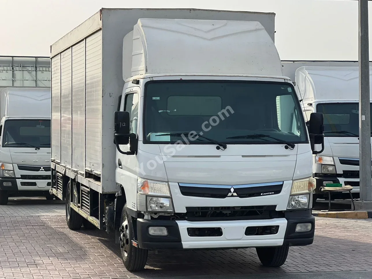 Mitsubishi Fuso Canter 2019 Manual 148,000 Km 4 Cylinder AWD Pick Up White