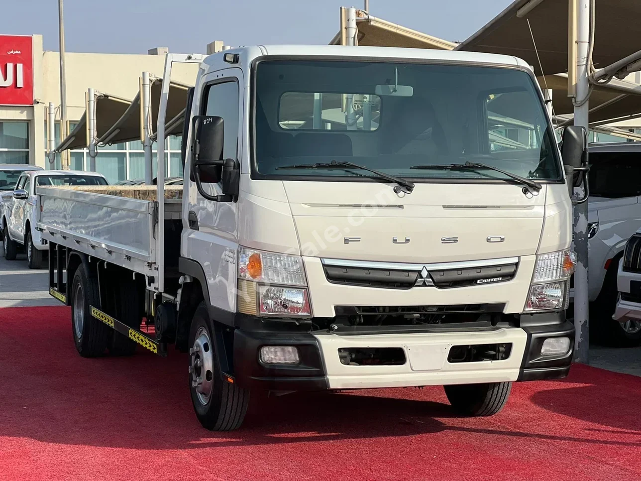 Mitsubishi Fuso Canter 2020 Manual 243,000 Km 4 Cylinder AWD Pick Up White
