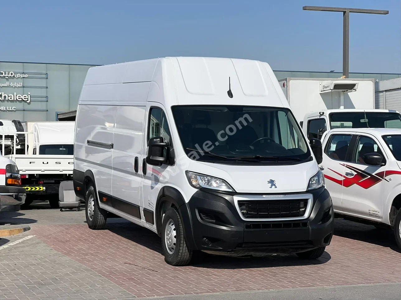 Peugeot Partner 2023 Manual 214,000 Km 4 Cylinder AWD Van / Bus White