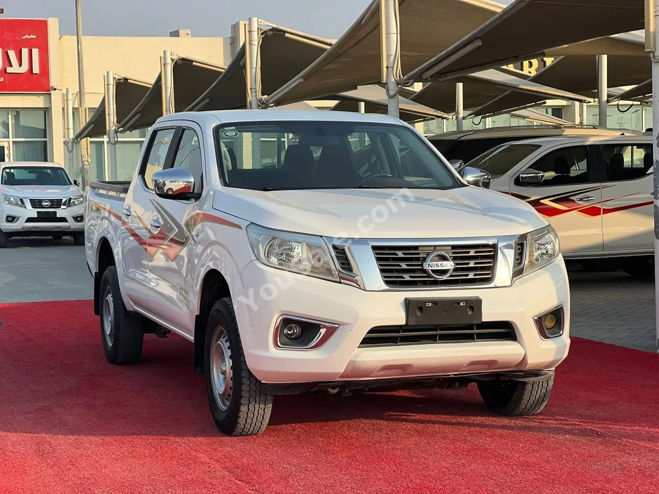Nissan Navara SE 2020 Automatic 220,000 Km 4 Cylinder 4WD Pick Up White