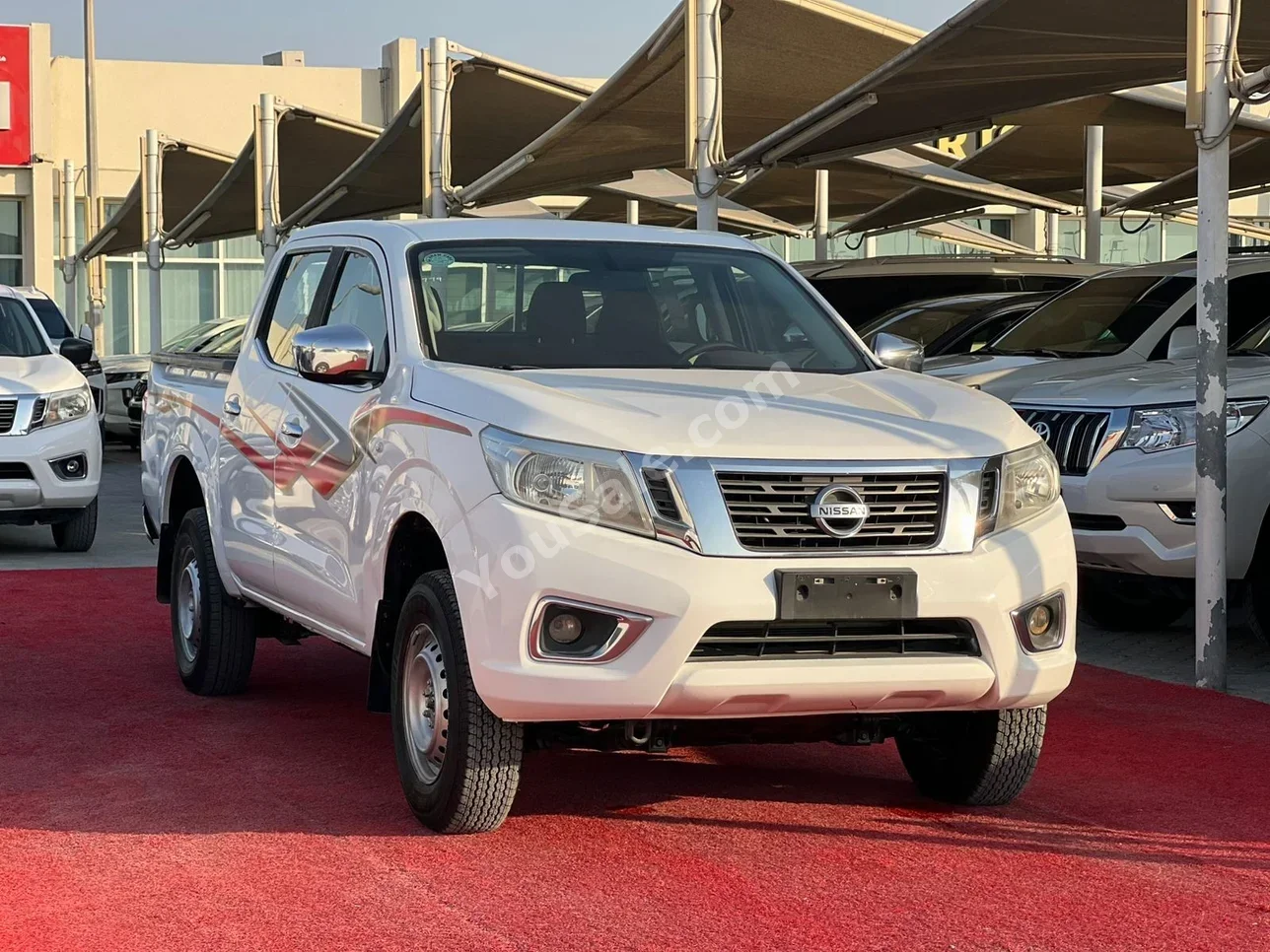 Nissan Navara SE 2020 Automatic 193,000 Km 4 Cylinder 4WD Pick Up White
