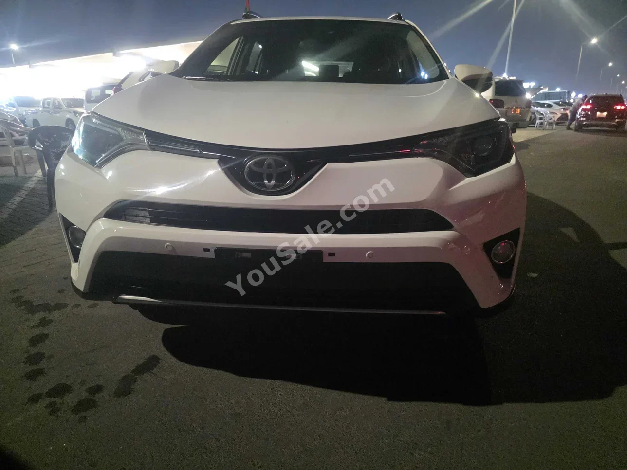 Toyota Rav 4 XLE 2018 Automatic 65,000 Km 4 Cylinder FWD SUV Black