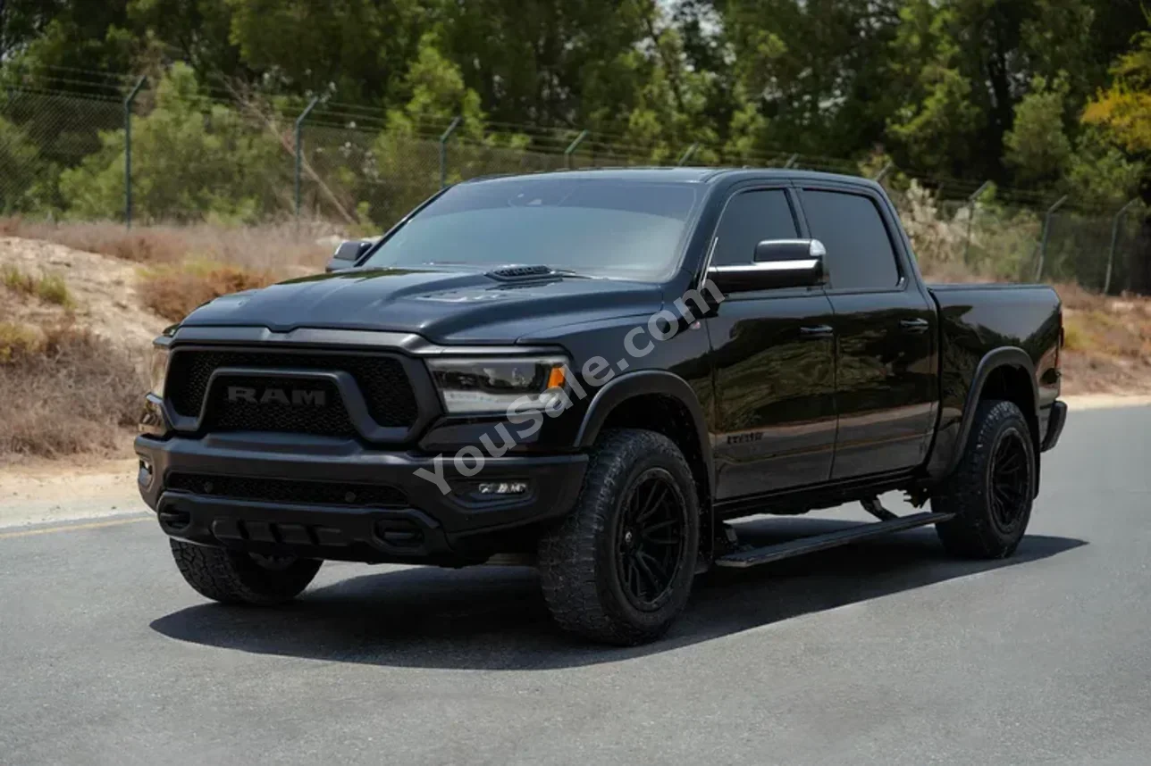 Dodge Ram Rebel 2022 Automatic 51,627 Km 8 Cylinder 4WD Pick Up Black