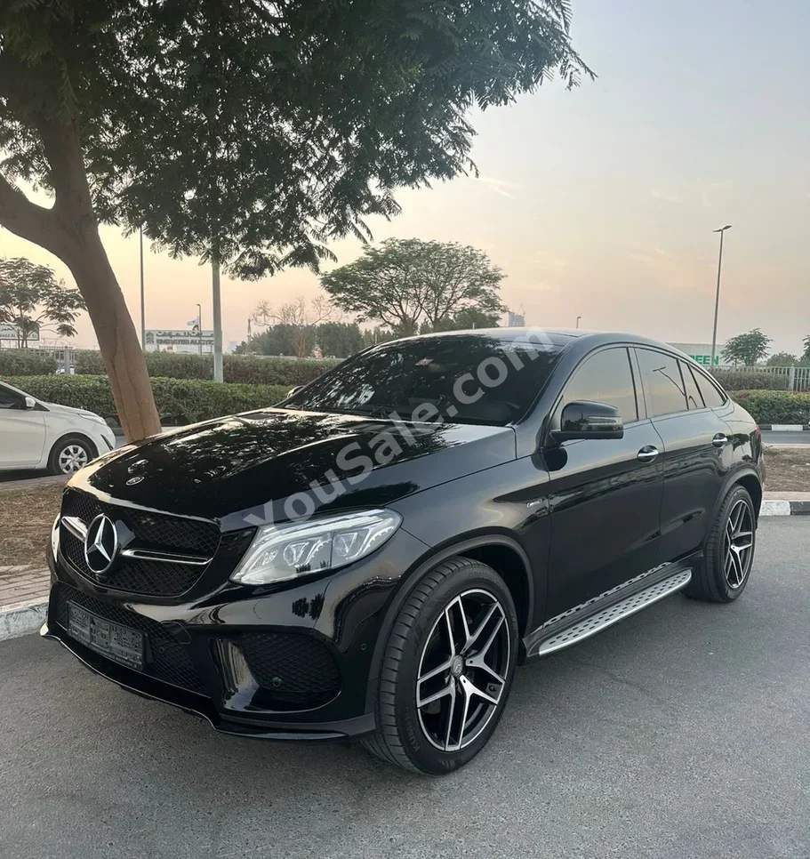 Mercedes-Benz GLE-Class 450 2016 Automatic 154,000 Km 4 Cylinder AWD SUV Black