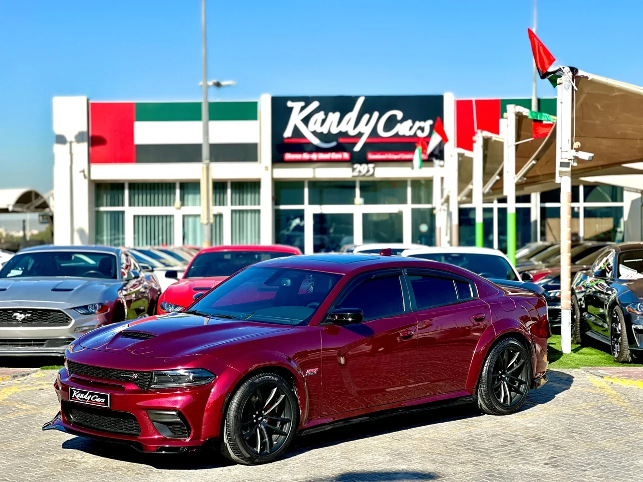 Dodge Charger Scatpack 392 HEMI 2023 Automatic 16,700 Km 8 Cylinder RWD Sedan Maroon