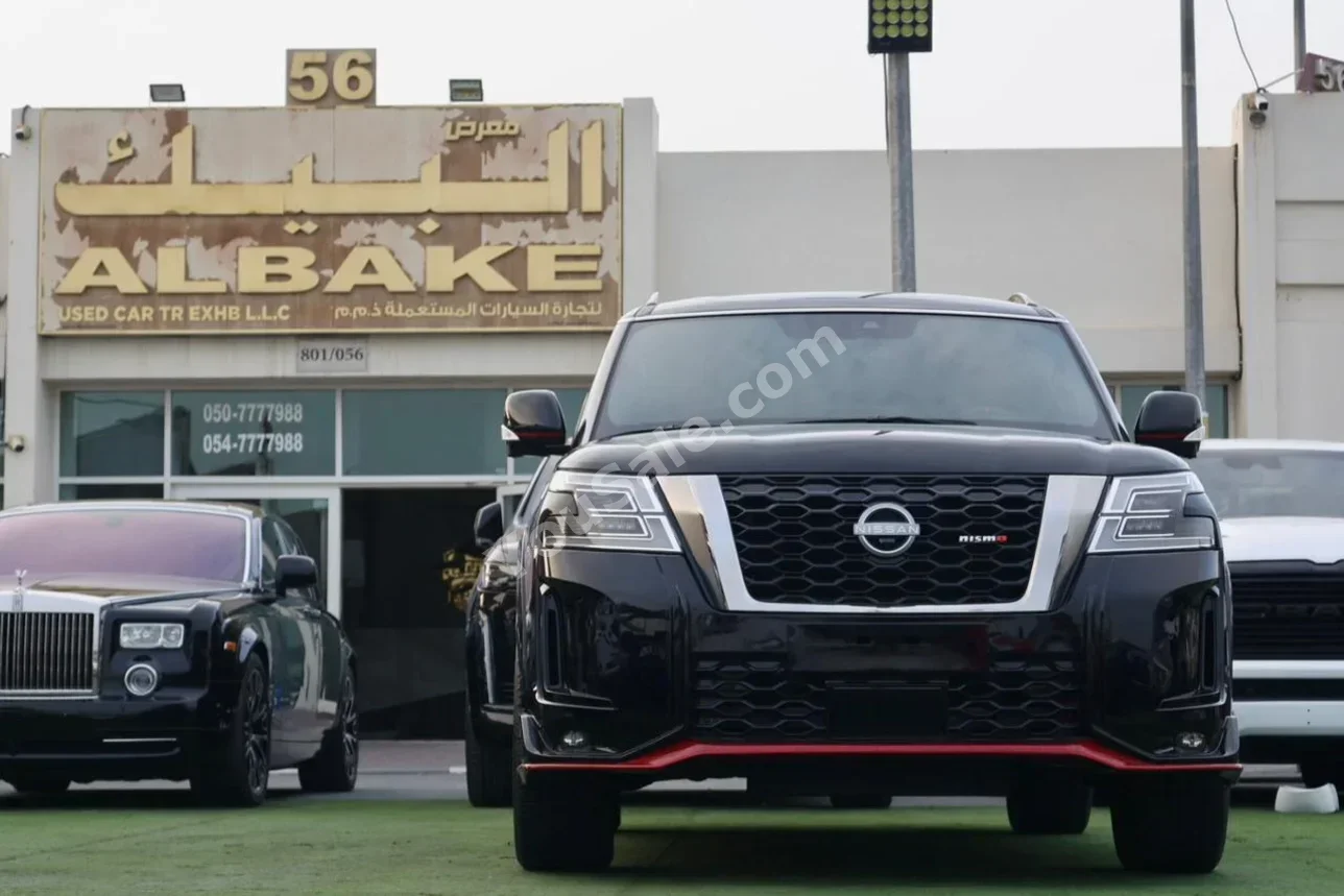 Nissan Patrol SE Kit Nismo 2021 Automatic 108,000 Km 8 Cylinder 4WD SUV Black